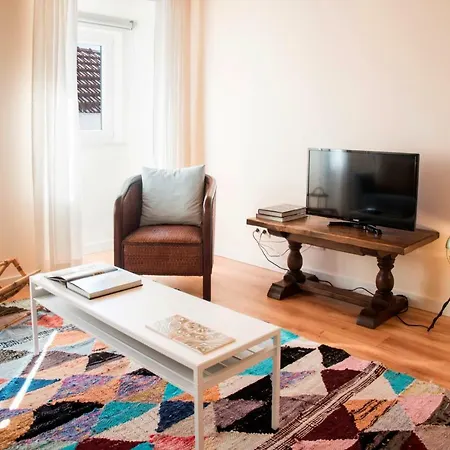 Lis Apartment *